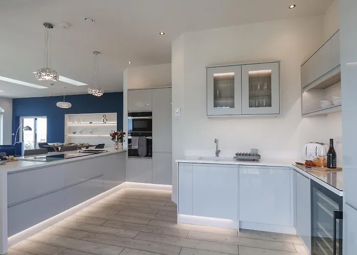 The Penthouse * Scarborough