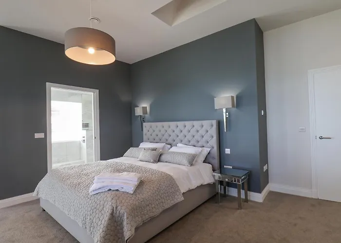 The Penthouse Apartman *